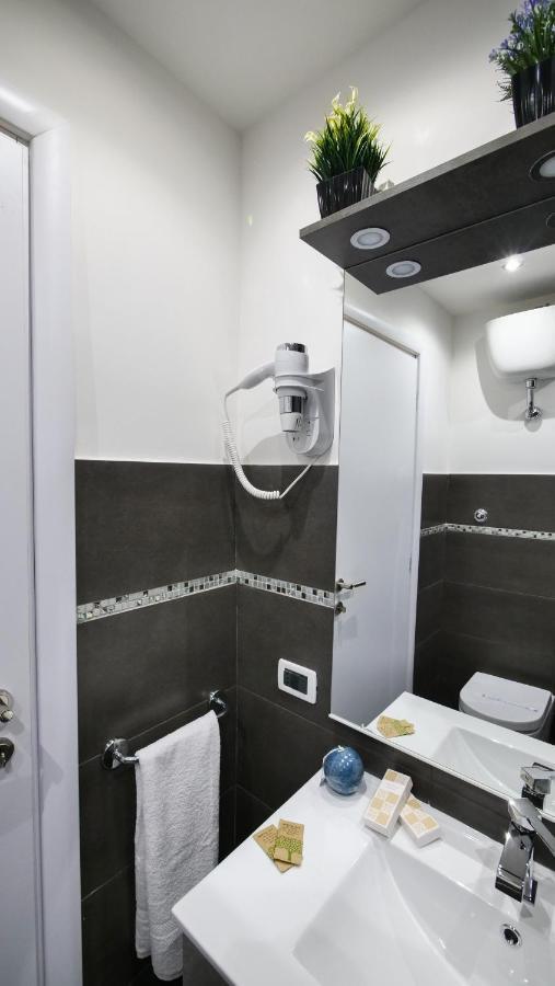 Home Suites Giolitti Рим Екстер'єр фото